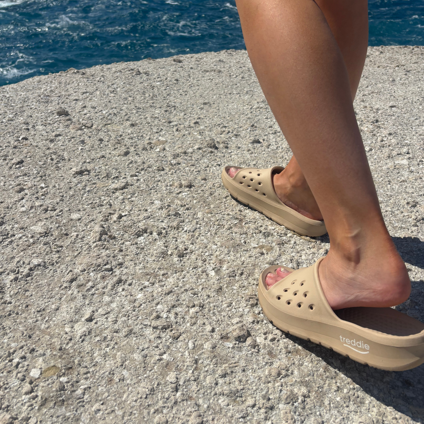 Treddie Recovery Slides - Tan