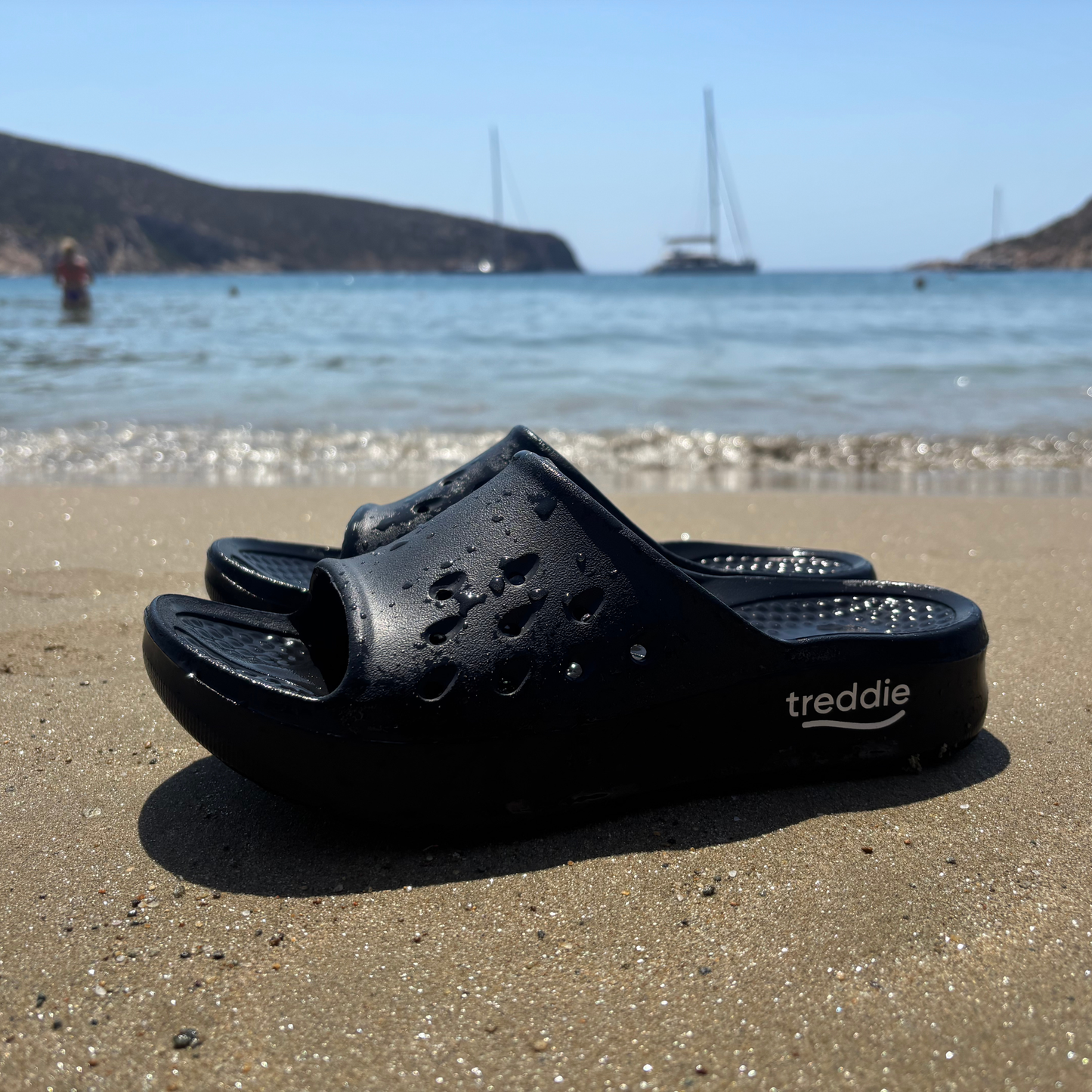 Treddie Recovery Slides - Black